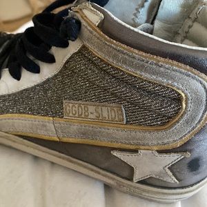 LIKE NEW Golden Goose Sneakers